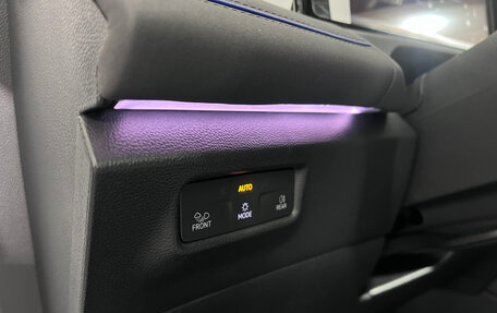 Volkswagen Tiguan, 2025 год, 5 120 000 рублей, 17 фотография