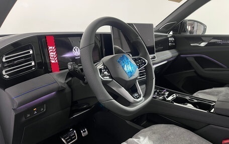 Volkswagen Tiguan, 2025 год, 5 120 000 рублей, 11 фотография