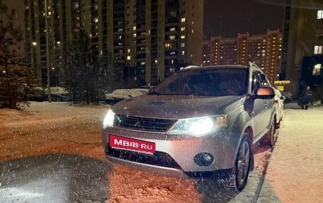 Mitsubishi Outlander III рестайлинг 3, 2008 год, 1 100 000 рублей, 1 фотография