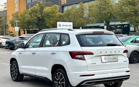 Skoda Karoq I, 2023 год, 1 970 000 рублей, 6 фотография