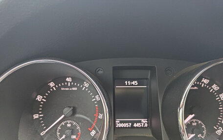 Skoda Yeti I рестайлинг, 2015 год, 1 050 000 рублей, 13 фотография