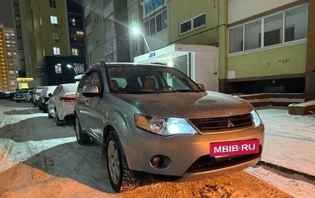Mitsubishi Outlander III рестайлинг 3, 2008 год, 1 100 000 рублей, 2 фотография