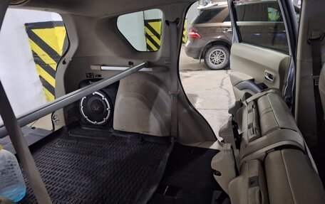 Mitsubishi Outlander III рестайлинг 3, 2008 год, 1 100 000 рублей, 13 фотография