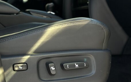 Lexus LX III, 2015 год, 5 499 999 рублей, 29 фотография
