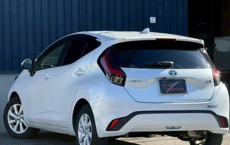 Toyota Aqua, 2023 год, 991 777 рублей, 6 фотография