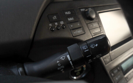 Toyota Prius, 2010 год, 1 089 000 рублей, 13 фотография