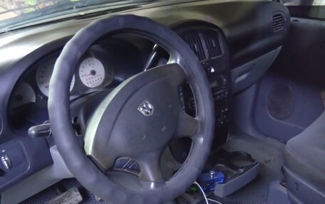 Dodge Caravan IV, 2005 год, 470 000 рублей, 18 фотография