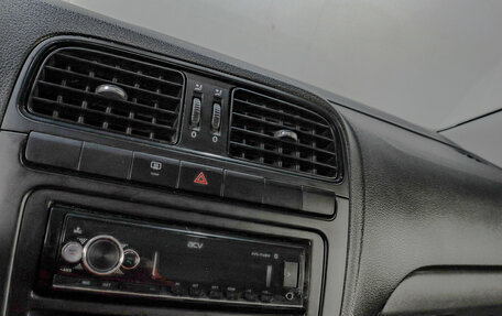 Volkswagen Polo VI (EU Market), 2011 год, 629 000 рублей, 13 фотография