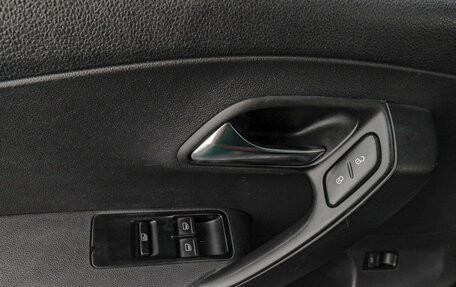 Volkswagen Polo VI (EU Market), 2011 год, 629 000 рублей, 8 фотография