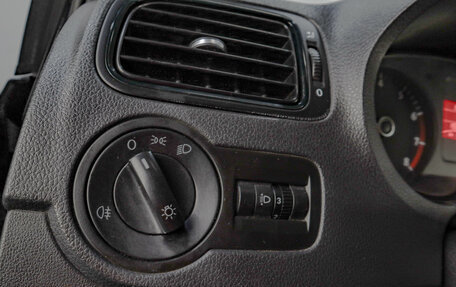 Volkswagen Polo VI (EU Market), 2011 год, 629 000 рублей, 11 фотография