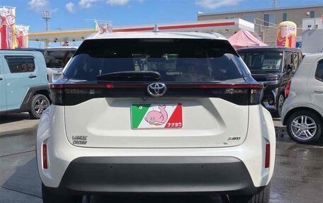 Toyota Yaris Cross, 2023 год, 1 500 444 рублей, 6 фотография