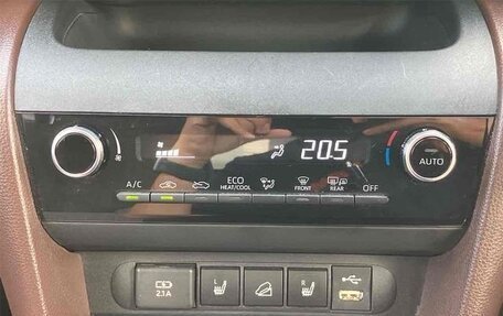 Toyota Yaris Cross, 2023 год, 1 500 444 рублей, 22 фотография