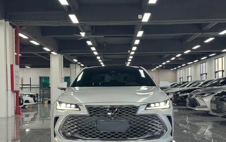 Toyota Avalon, 2025 год, 6 150 300 рублей, 2 фотография