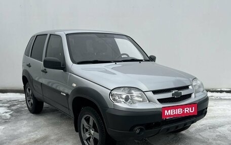 Chevrolet Niva I рестайлинг, 2014 год, 600 000 рублей, 3 фотография