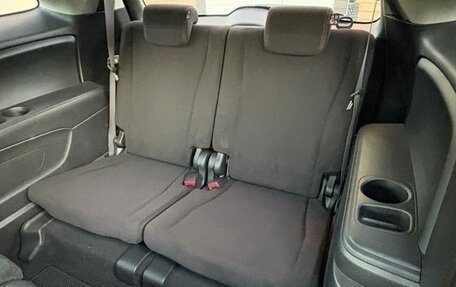 Honda Stream II, 2014 год, 1 100 000 рублей, 30 фотография