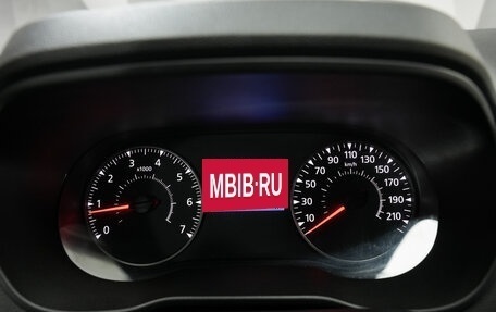 Renault Duster, 2022 год, 2 050 000 рублей, 15 фотография