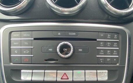 Mercedes-Benz CLA, 2018 год, 1 400 000 рублей, 17 фотография