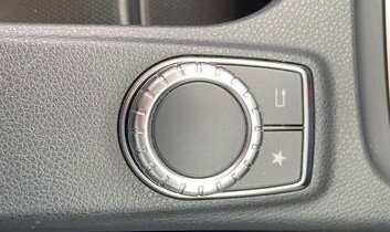 Mercedes-Benz CLA, 2018 год, 1 400 000 рублей, 19 фотография