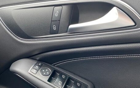 Mercedes-Benz CLA, 2018 год, 1 400 000 рублей, 21 фотография