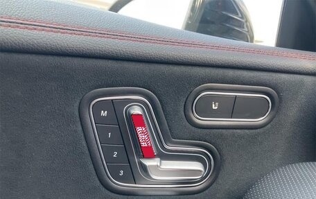 Mercedes-Benz CLA, 2021 год, 1 980 000 рублей, 30 фотография