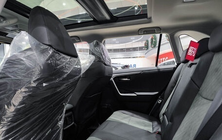 Toyota RAV4, 2025 год, 5 199 000 рублей, 12 фотография