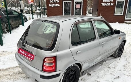 Nissan March II, 2001 год, 179 000 рублей, 5 фотография