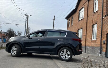 KIA Sportage IV рестайлинг, 2017 год, 2 500 000 рублей, 10 фотография