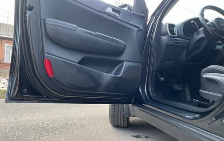 KIA Sportage IV рестайлинг, 2017 год, 2 500 000 рублей, 13 фотография