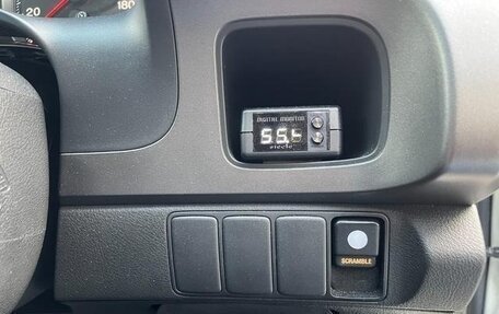 Honda Stream II, 2014 год, 1 150 000 рублей, 13 фотография