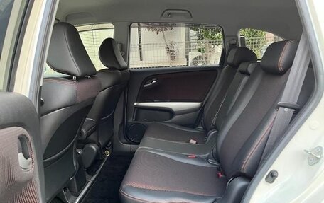 Honda Stream II, 2014 год, 1 150 000 рублей, 20 фотография