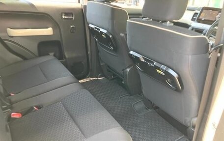 Suzuki Xbee I, 2022 год, 1 210 000 рублей, 31 фотография