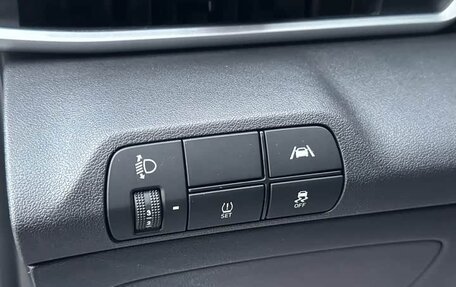 Hyundai Elantra, 2022 год, 1 210 000 рублей, 20 фотография