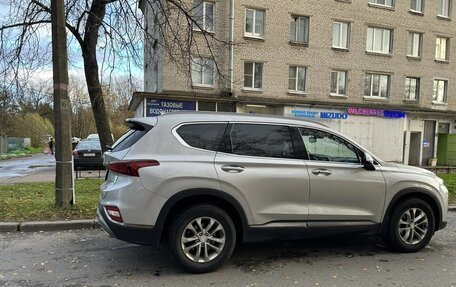 Hyundai Santa Fe IV, 2020 год, 3 400 000 рублей, 2 фотография