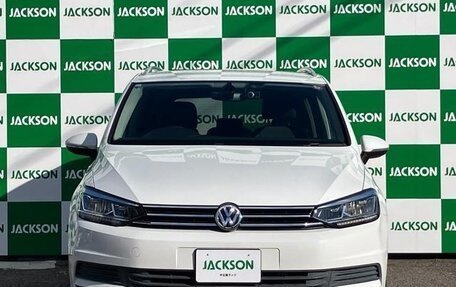 Volkswagen Touran III, 2022 год, 1 250 444 рублей, 2 фотография