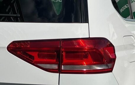 Volkswagen Touran III, 2022 год, 1 250 444 рублей, 10 фотография