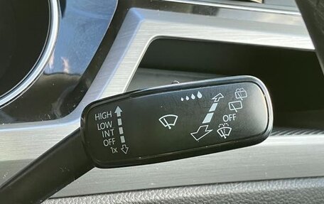 Volkswagen Touran III, 2022 год, 1 250 444 рублей, 24 фотография