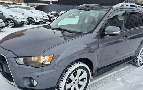 Mitsubishi Outlander III рестайлинг 3, 2010 год, 1 270 000 рублей, 1 фотография