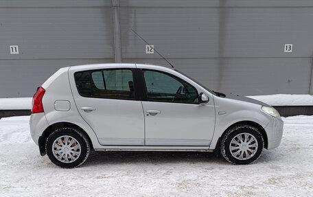 Renault Sandero I, 2014 год, 699 000 рублей, 4 фотография
