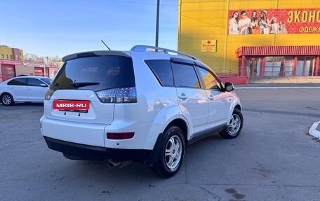 Mitsubishi Outlander III рестайлинг 3, 2007 год, 990 000 рублей, 4 фотография