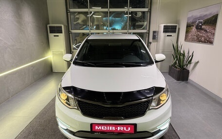 KIA Rio III рестайлинг, 2016 год, 1 030 000 рублей, 2 фотография