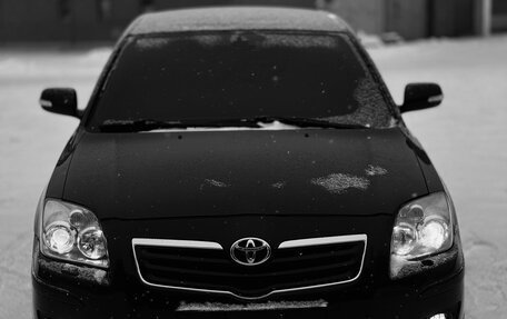 Toyota Avensis III рестайлинг, 2006 год, 950 000 рублей, 2 фотография