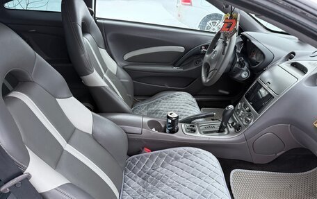 Toyota Celica VII рестайлинг, 2002 год, 880 000 рублей, 5 фотография