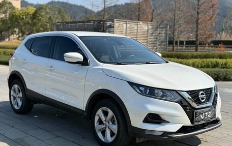 Nissan Qashqai, 2023 год, 1 650 300 рублей, 2 фотография