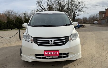Honda Freed I, 2012 год, 1 150 000 рублей, 4 фотография