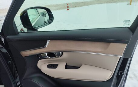 Volvo XC90 II рестайлинг, 2025 год, 10 900 000 рублей, 17 фотография