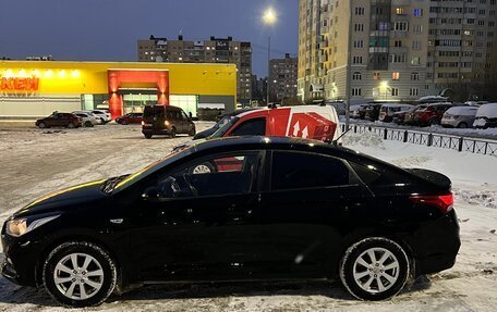 Hyundai Solaris II рестайлинг, 2017 год, 1 123 000 рублей, 2 фотография