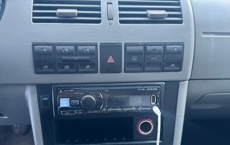 Volkswagen Pointer, 2005 год, 140 000 рублей, 8 фотография