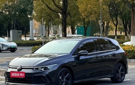 Volkswagen Golf VIII, 2021 год, 1 311 000 рублей, 1 фотография