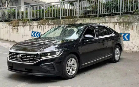 Volkswagen Passat B8 рестайлинг, 2021 год, 1 639 000 рублей, 1 фотография