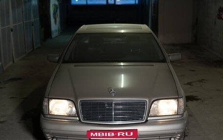 Mercedes-Benz S-Класс, 1996 год, 2 300 000 рублей, 5 фотография